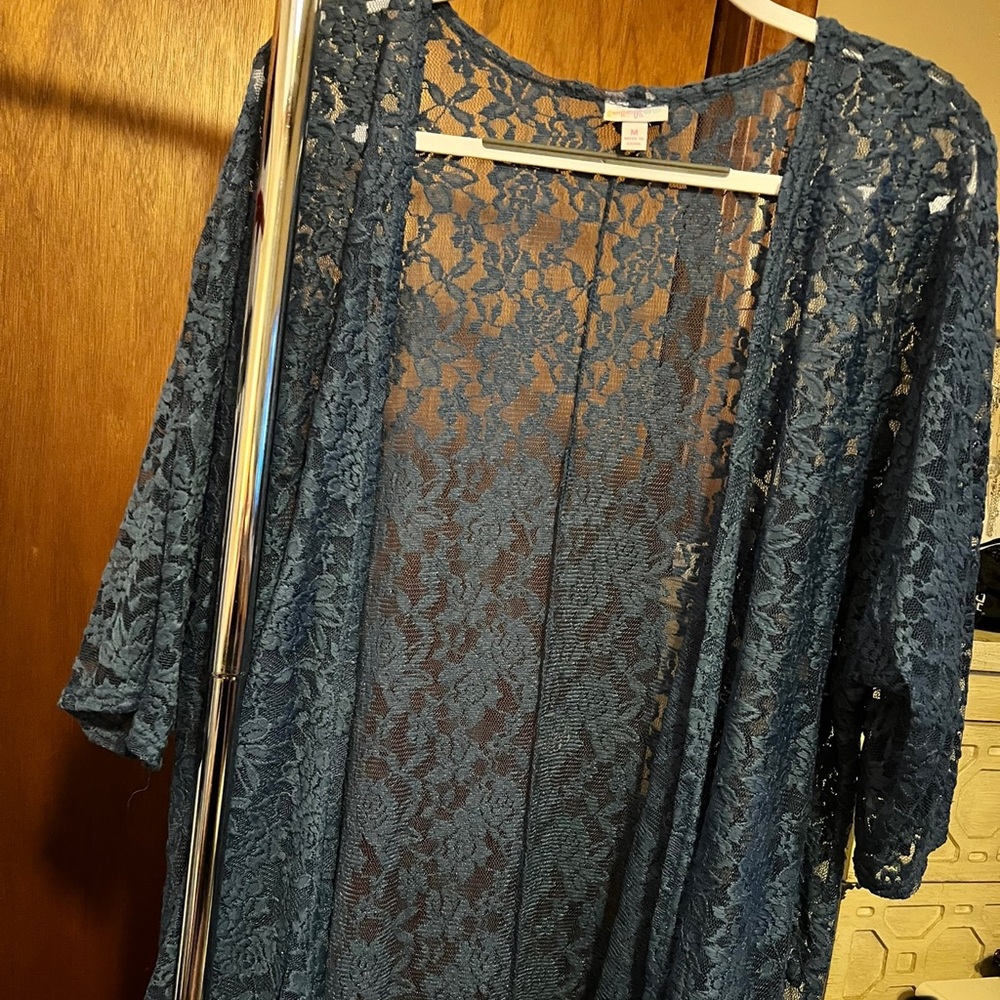 LuLaRoe sheer lace - size Medium